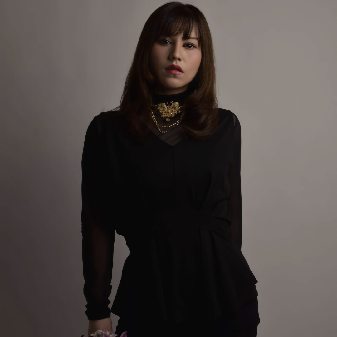 山内僑子